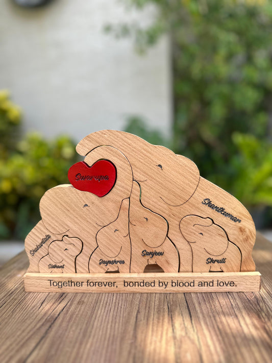 Wooden engraving elephant family of 6