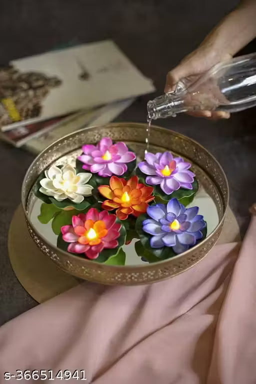 4 Pieces Waterproof Flameless and Smokeless Decorative Floating Led Candle